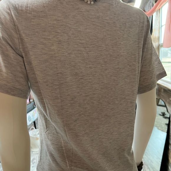 “Lucky AF” Shamrock 4 Leaf Clover Graphic Tee in Heather Gray 💗 - Picture 5 of 5